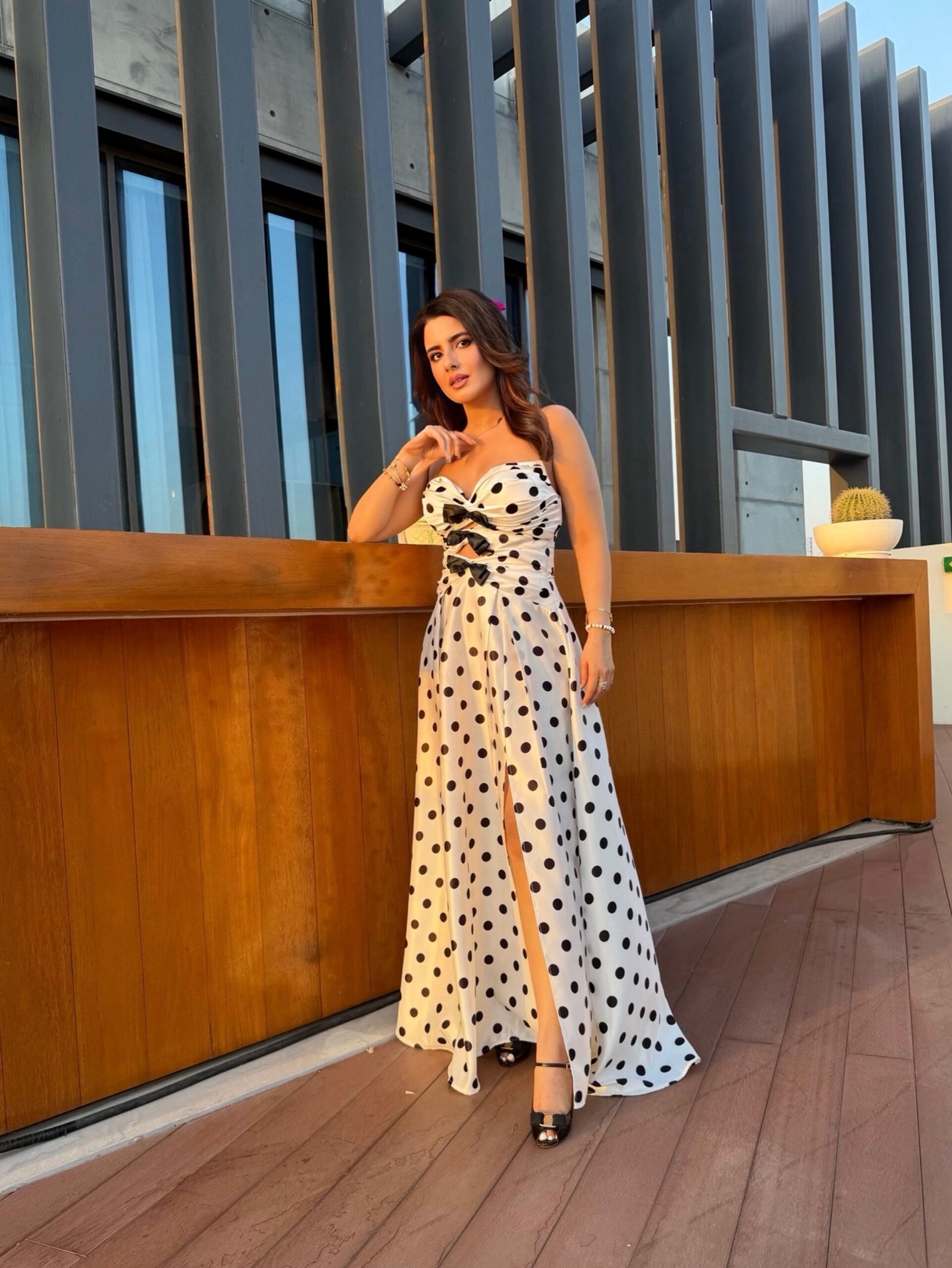 Runway &mdash; makeup by Reshu Malhotra